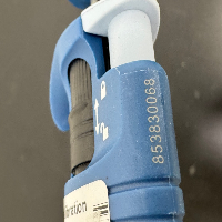 VWR Ergonomic High Performance Multichannel Pipette image 2